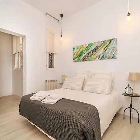 Luxury Apt